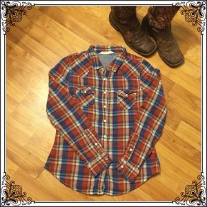 Plaid button down shirt (XS) ❗️EUC❗️